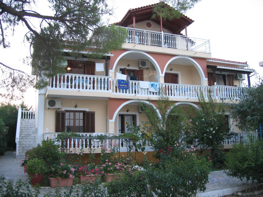 Apartamento Gerani Vasilikí Habitación foto